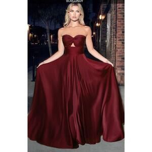 Cinderella Divine Burgundy dress w/ keyhole bodice in size 12 strapless aline